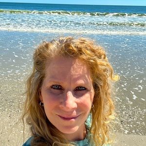 Meet your Posher, Stacey